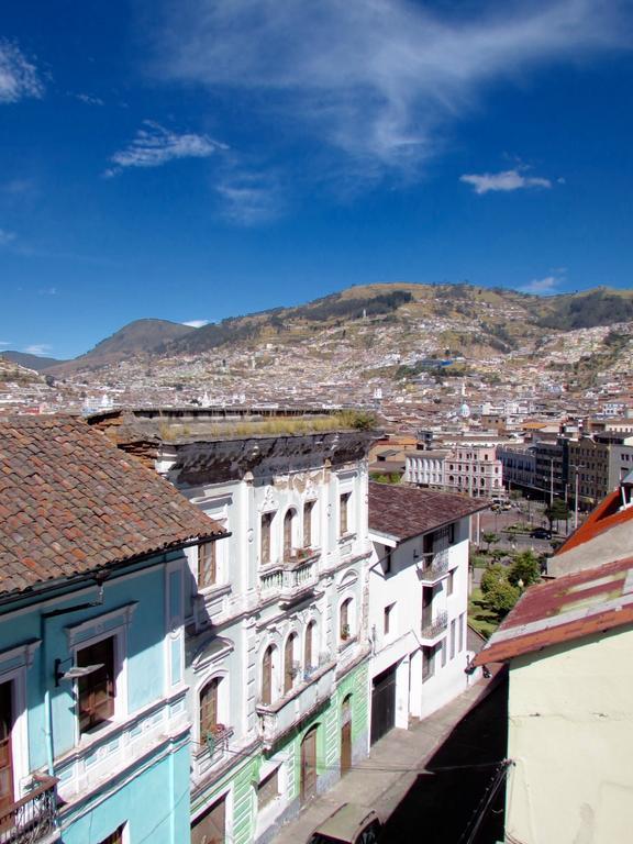 San Blas House & Suites Quito Esterno foto