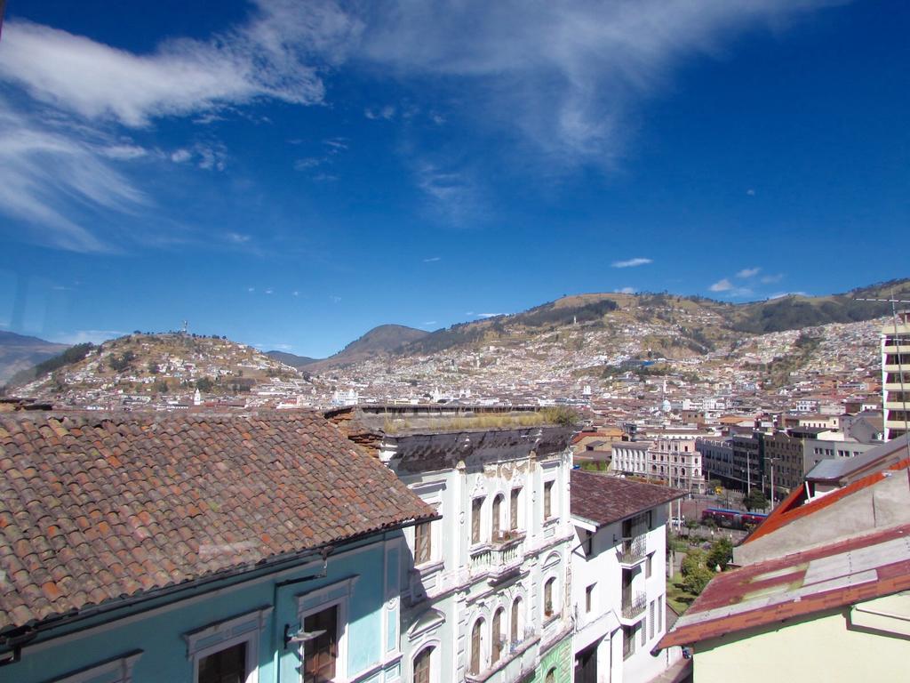 San Blas House & Suites Quito Esterno foto