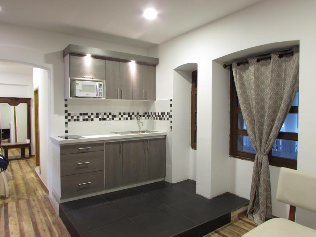 San Blas House & Suites Quito Esterno foto