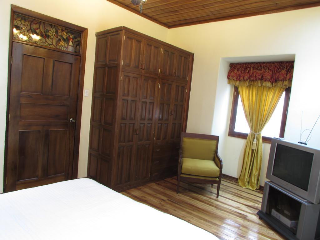 San Blas House & Suites Quito Esterno foto