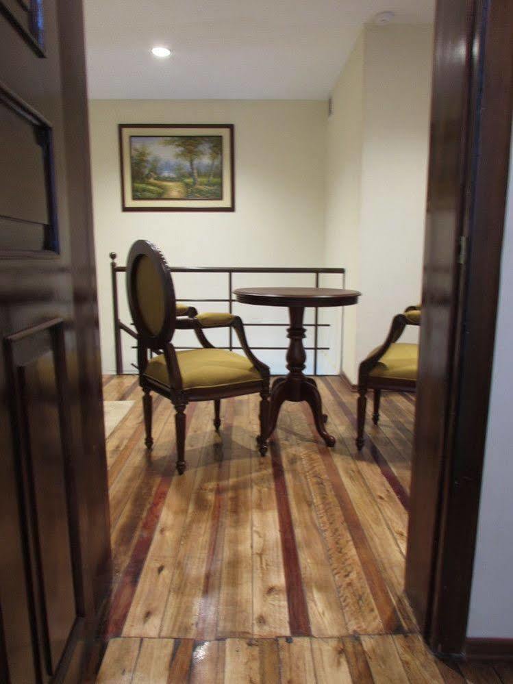 San Blas House & Suites Quito Esterno foto