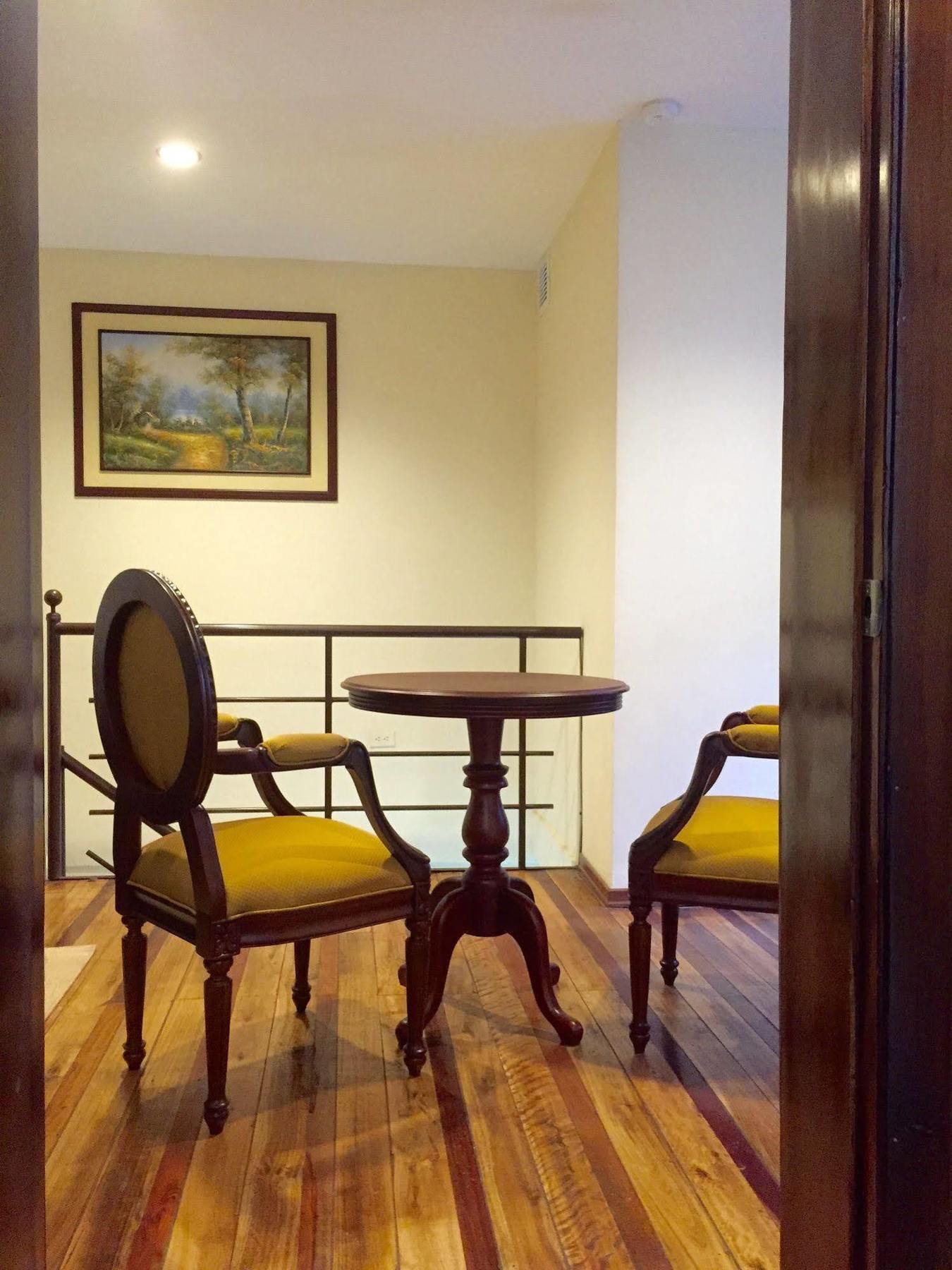 San Blas House & Suites Quito Esterno foto